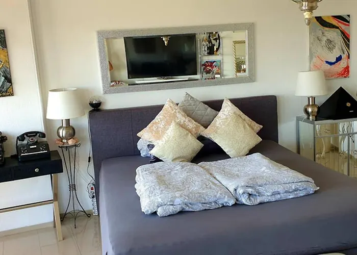 Suite-xxi View Hotelturm Apartment