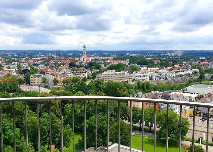 Suite-xxi View Hotelturm * Augsburg