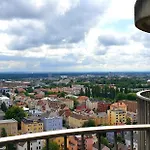 Apartment Suite-xxi View Hotelturm *