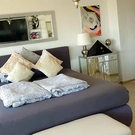 Suite-xxi View Hotelturm